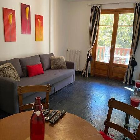 Charmant Appartement Renove Au Coeur Du Village Saint-Martin-Vésubie Exterior photo